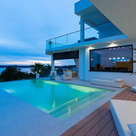 Michel By Interhome Vila Maslenica