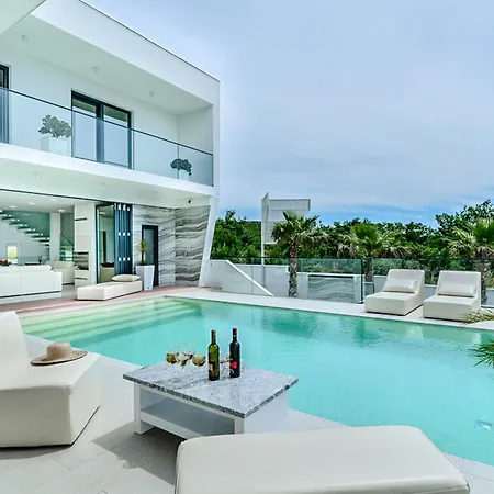 Michel By Interhome Vila Maslenica