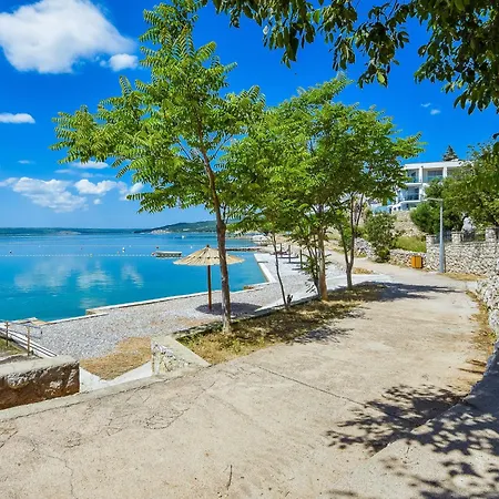 Villa Michel By Interhome Maslenica