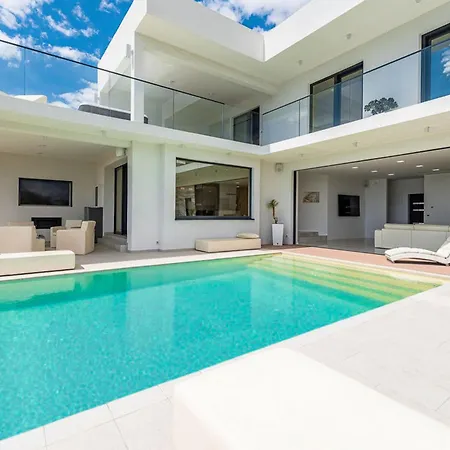 Michel By Interhome Villa